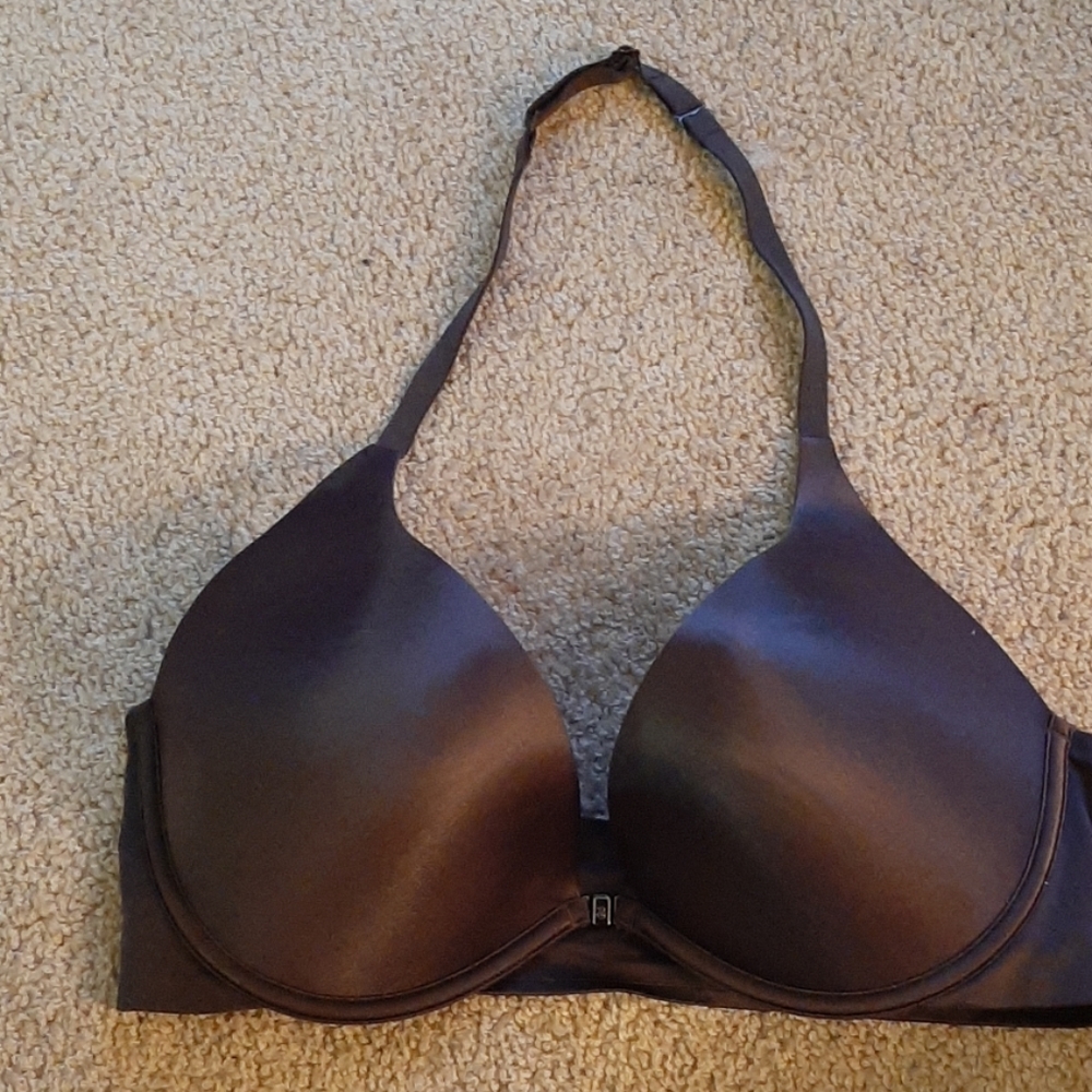 36D Victoria Secret Halter Bra
